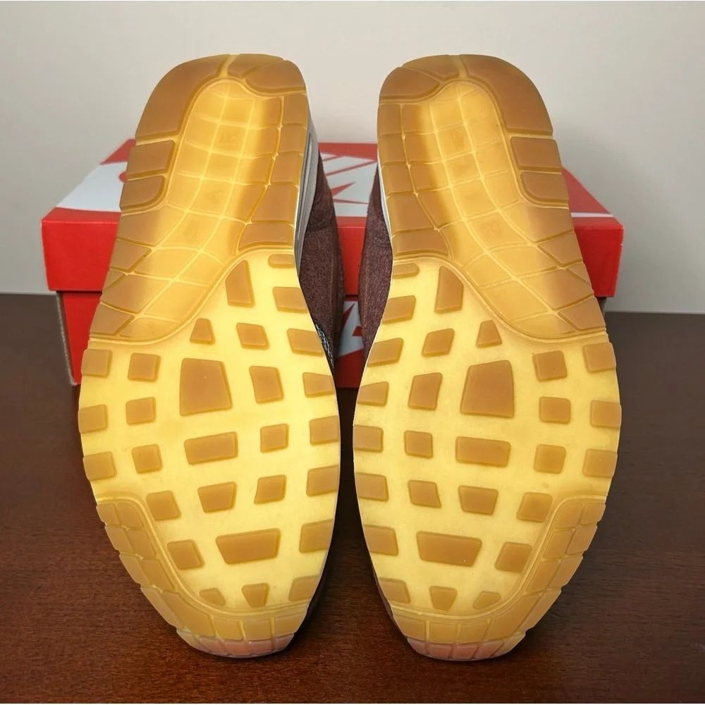 Nike | Nike Air Max 1 Houndstooth Bronze Eclipse (8.5M/10W) - Picture 9 of 16